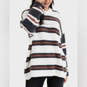 ‼️SOLD‼️American Eagle Striped Oversized Crew Neck Waffle Knit Sweater Size M